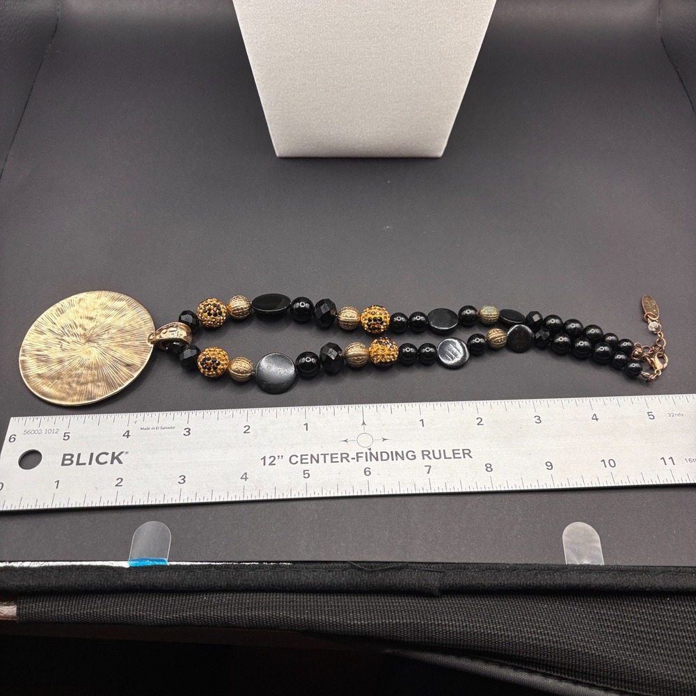 Vintage Gold Black Chunky Necklace Hammered Pendant Resin Crystal Beaded Jules - Picture 12 of 12